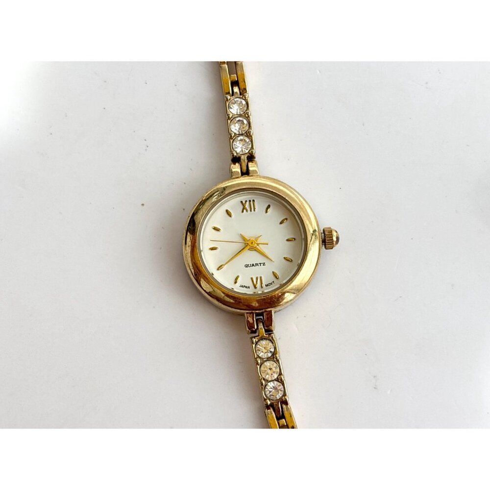 Minimalist Rhinestone Accented Analog Vintage Wristwatch - 22mm - WORKS! - Picture 12 of 13